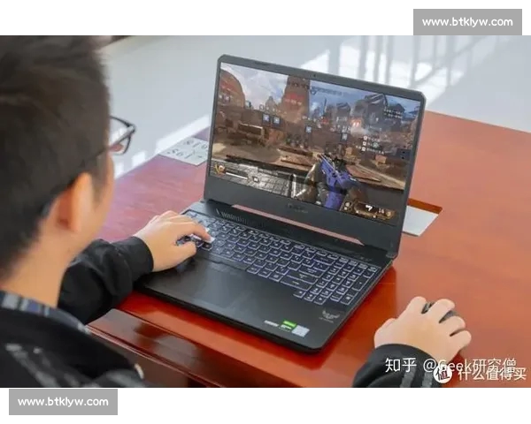 深入解析电竞赛事趋势与策略演变 探讨影响比赛结果的关键因素与未来发展