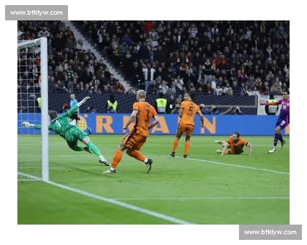 免费足球直播平台推荐，畅享全球赛事精彩瞬间，不容错过的赛事直播体验